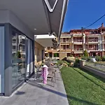 Callista View Aparthotel Flogita