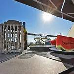 Callista View Aparthotel 4*